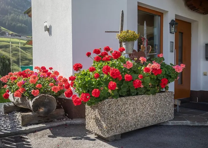 Haus Rosmarie * ノイシュティフト・イム・シュトゥーバイタール