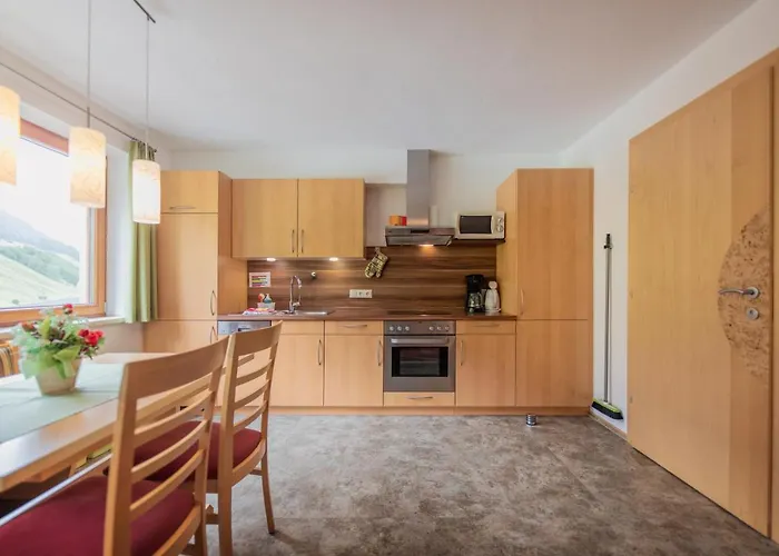 Haus Rosmarie ノイシュティフト・イム・シュトゥーバイタール