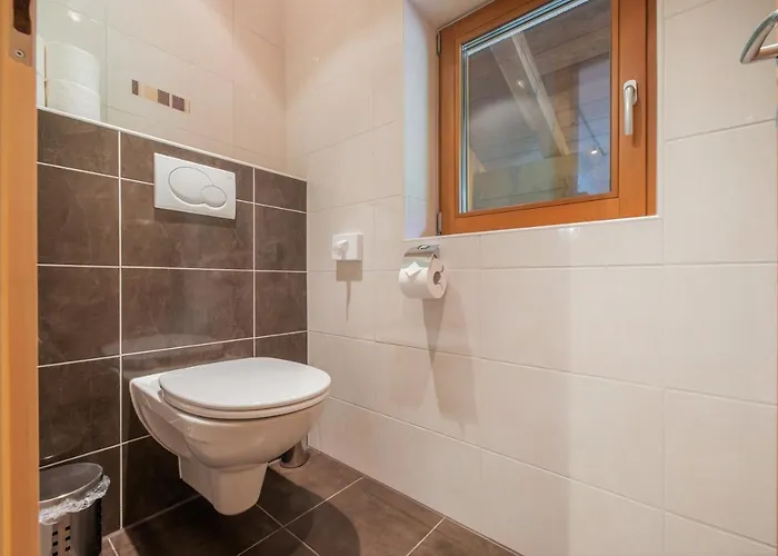 Haus Rosmarie アパート ノイシュティフト・イム・シュトゥーバイタール