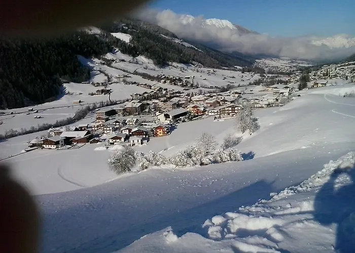 アパート Haus Rosmarie ノイシュティフト・イム・シュトゥーバイタール